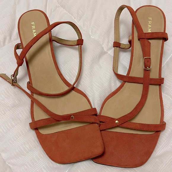 Frame La Braxton Suede straps sandals in Orange (38) - Picture 1 of 8